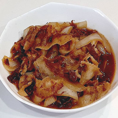 豚肉と玉ねぎの煮物