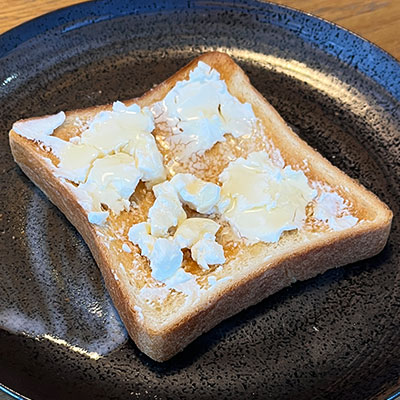 クリームチーズのハニートースト