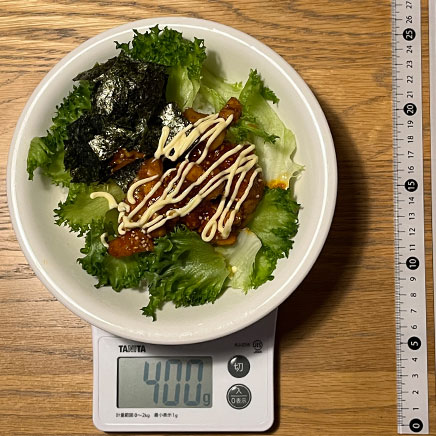 深皿（中）1皿分のヤンニョムチキン丼