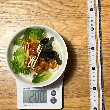 深皿（小）1皿分のヤンニョムチキン丼