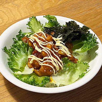 ヤンニョムチキン丼