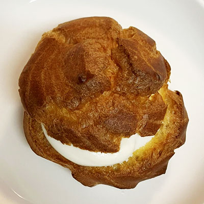 チーズシュークリーム