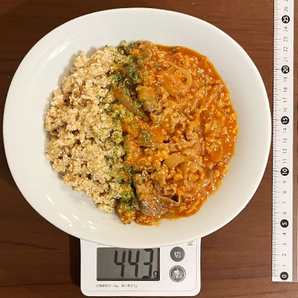 深皿（中）1皿分のオートミールのハヤシライス