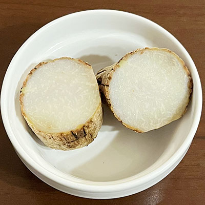 里芋蒸し