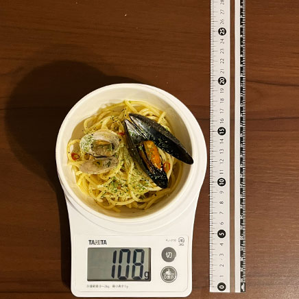 小鉢1杯分のムール貝のパスタ