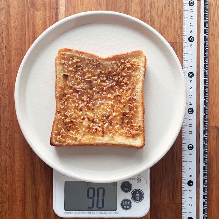 1枚分のアーモンドバタートースト