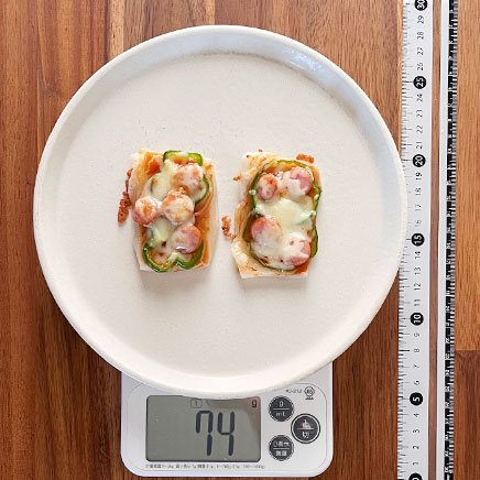 餅1個分のもちピザ