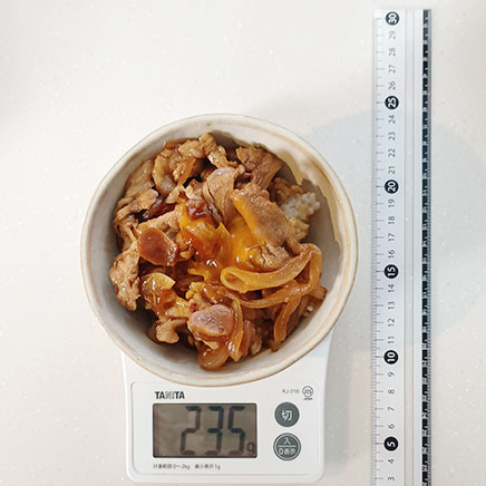 小丼1杯分の豚肉のスタミナ丼