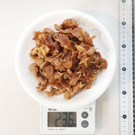 深皿（中）1皿分の豚肉のスタミナ炒め