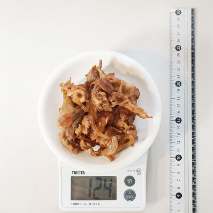 深皿（小）1皿分の豚肉のスタミナ炒め