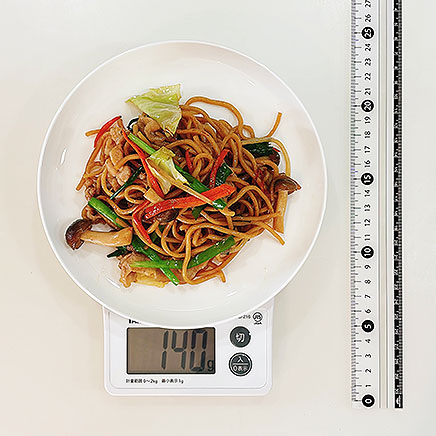 中皿1皿分のオイスターソース焼きそば