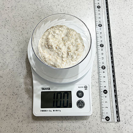 小鉢（中）1杯分のオートミールヨーグルト