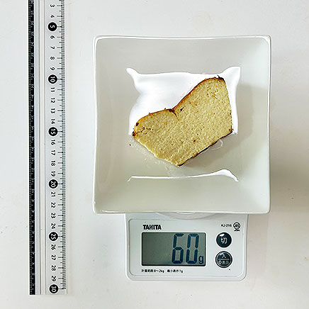 18cm型8等分のおからパウダーチーズケーキ