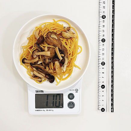 小皿1皿分のきのこのバター醤油パスタ