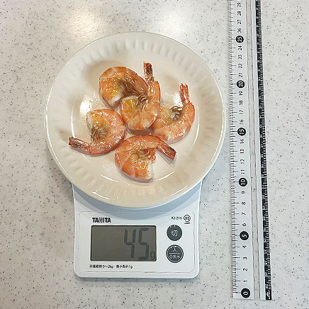 5尾分のエビの素揚げ