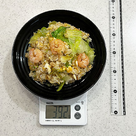 大皿1皿分のエビレタスチャーハン