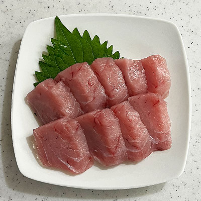 キハダマグロの刺身