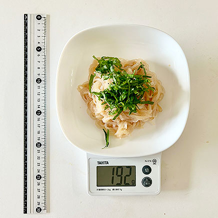 中皿1皿分のしらたきたらこパスタ風