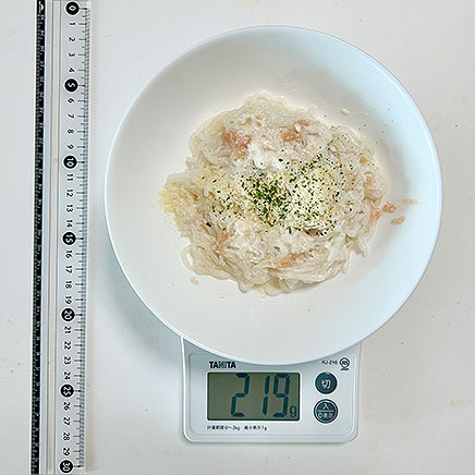 大皿1皿分のしらたきのクリームパスタ風