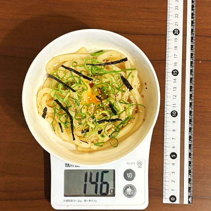 小鉢1杯分のめんつゆごま油うどん