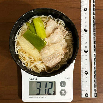 汁椀（小）1杯分の豚肉そうめん