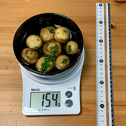 深皿1皿分のマッシュルームのアヒージョ