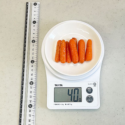 小皿1皿分のミニキャロットサラダ