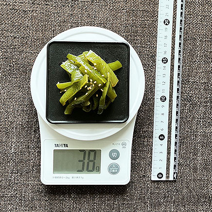 小皿(小)1皿分の茎わかめのナムル