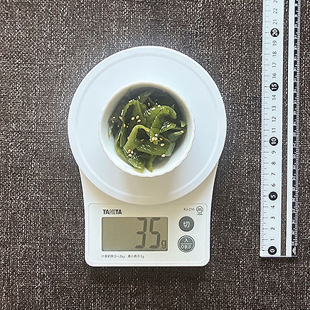 小鉢1杯分の茎わかめの酢の物