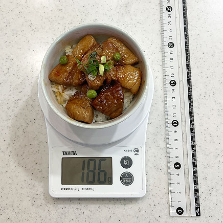 中茶碗1杯分の豚ロースの豚丼