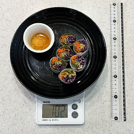 ライスペーパー 2枚分の野菜の生春巻き