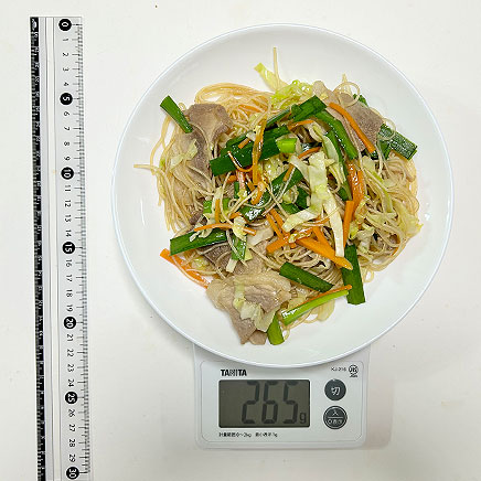 大皿1皿分の野菜炒めビーフン