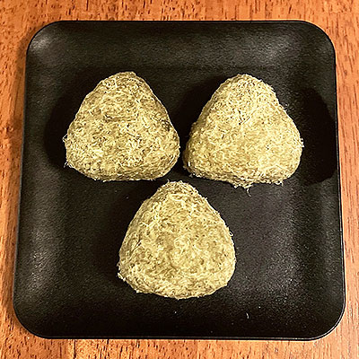 とろろ昆布おにぎり