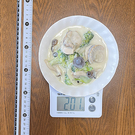 深皿1皿分のほたてとブロッコリーのクリーム煮