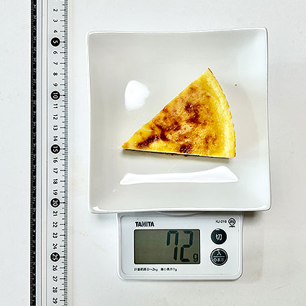 18cm型8等分のヨーグルトチーズケーキ