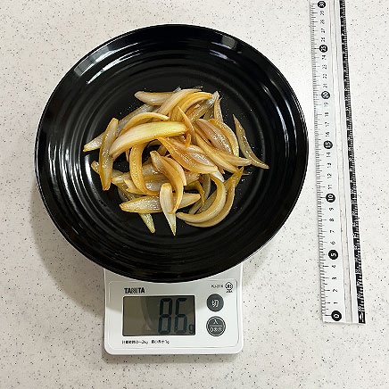 大皿1皿分の玉ねぎ炒め