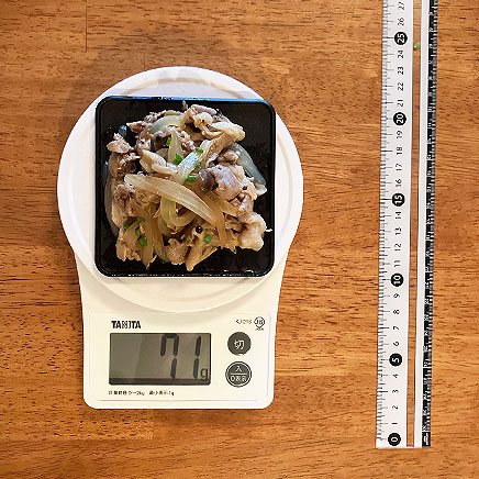 小皿1皿分の豚肉と本しめじのポン酢炒め