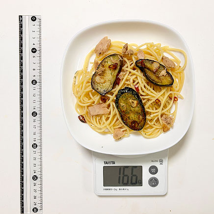 半人前のツナとナスのペペロンチーノ