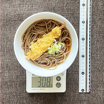 汁椀（中）1杯分の海老天そば
