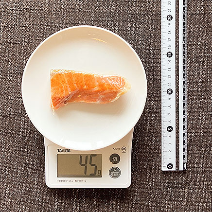 1/2切れ分の秋鮭の塩焼き