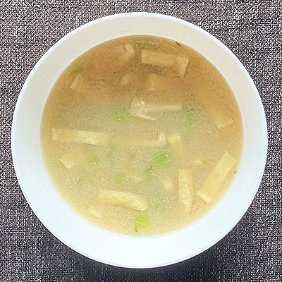 大根の葉の味噌汁
