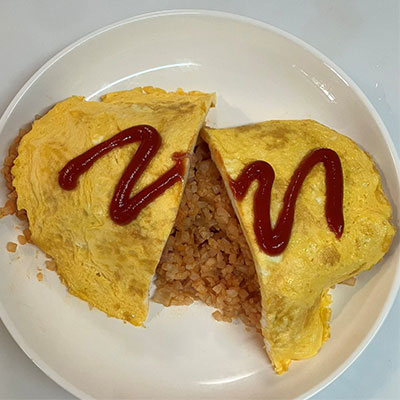カリフラワーライスのオムライス