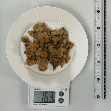 中皿1皿分のあさりの唐揚げ