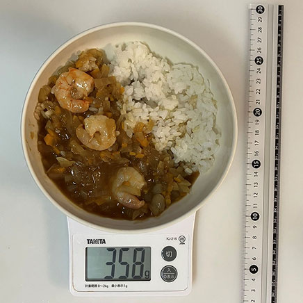 中鉢1杯分のえびカレー