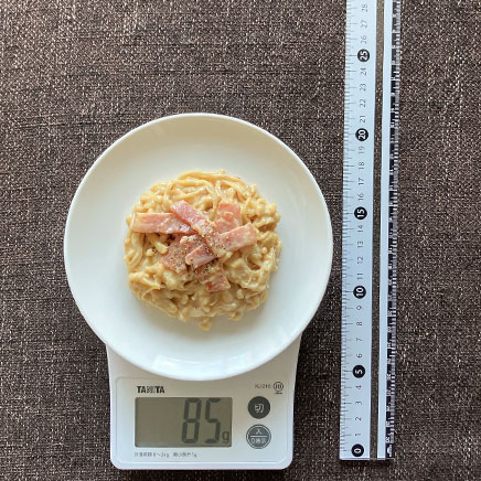 小皿1皿分のえのきカルボナーラ