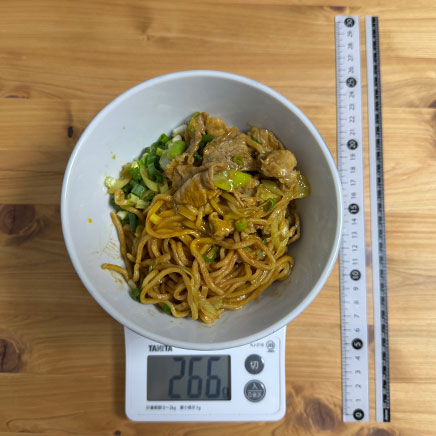 小どんぶり1杯分のカレーまぜそば